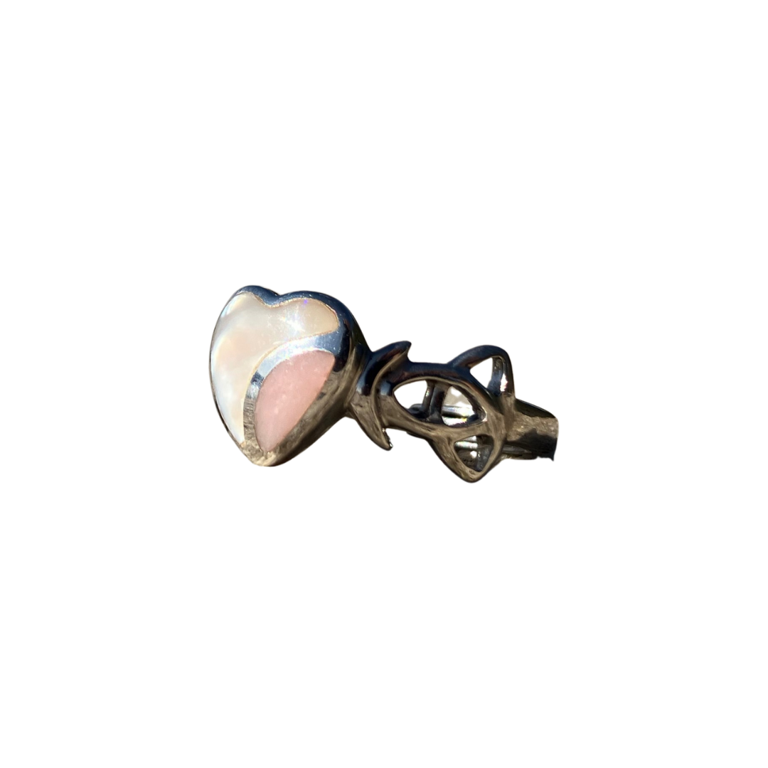 Lesbian_pride_ring(pink opal and mother of pearl)